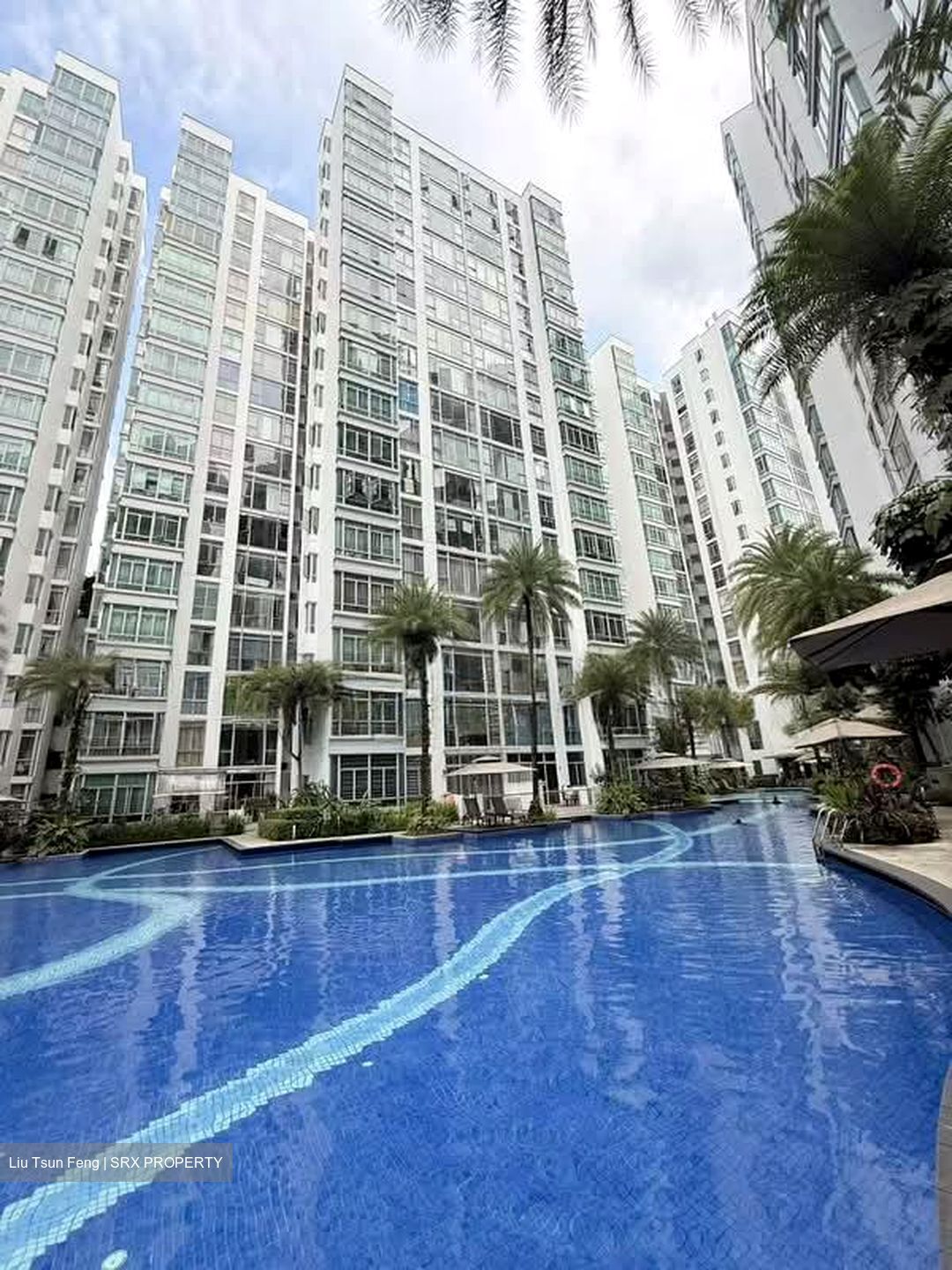 The Lakeshore (D22), Condominium #566340421